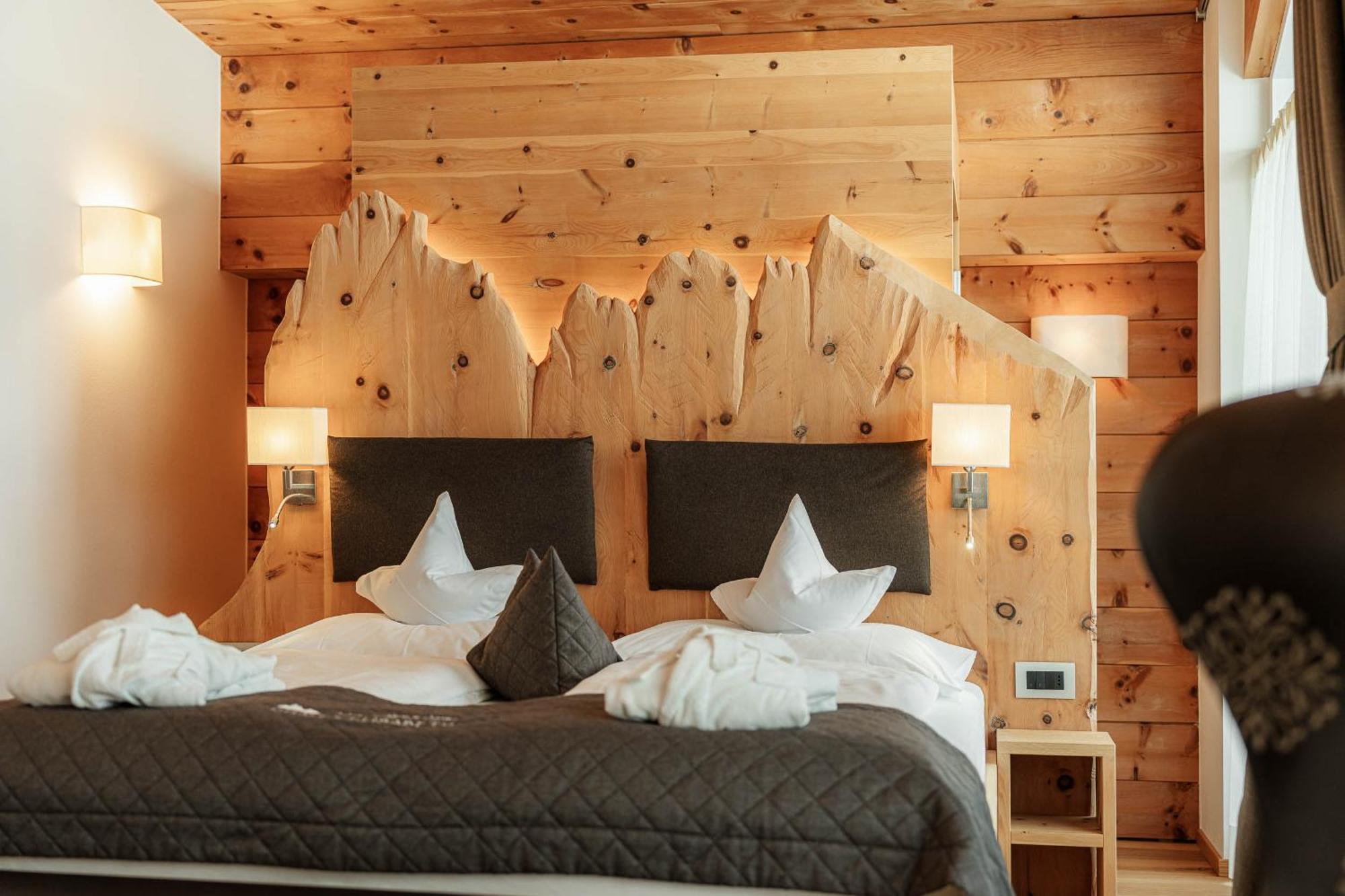 Chalet Elisabeth Dolomites Alpin & Charme セルヴァ・ディ・ヴァル・ガルデーナ エクステリア 写真